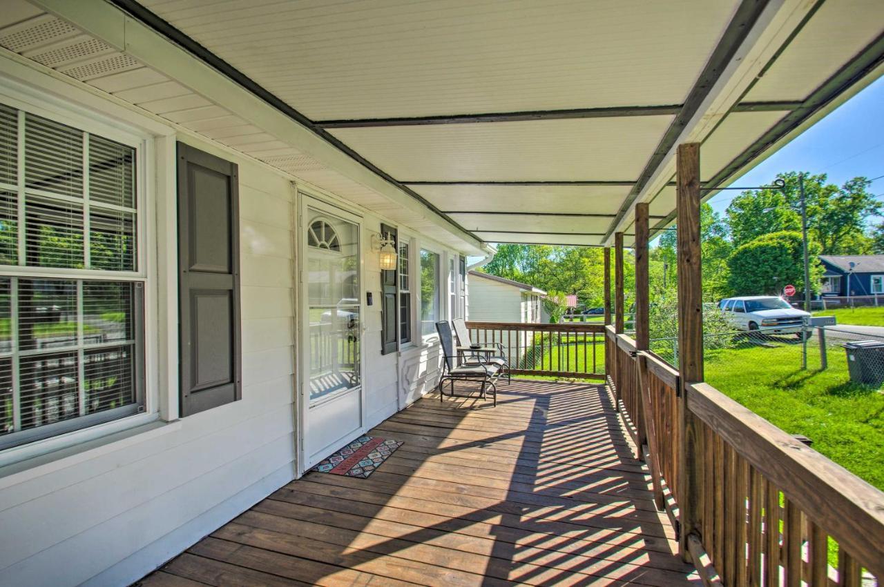Dog-Friendly Fayetteville Home With Hot Tub! Exterior foto