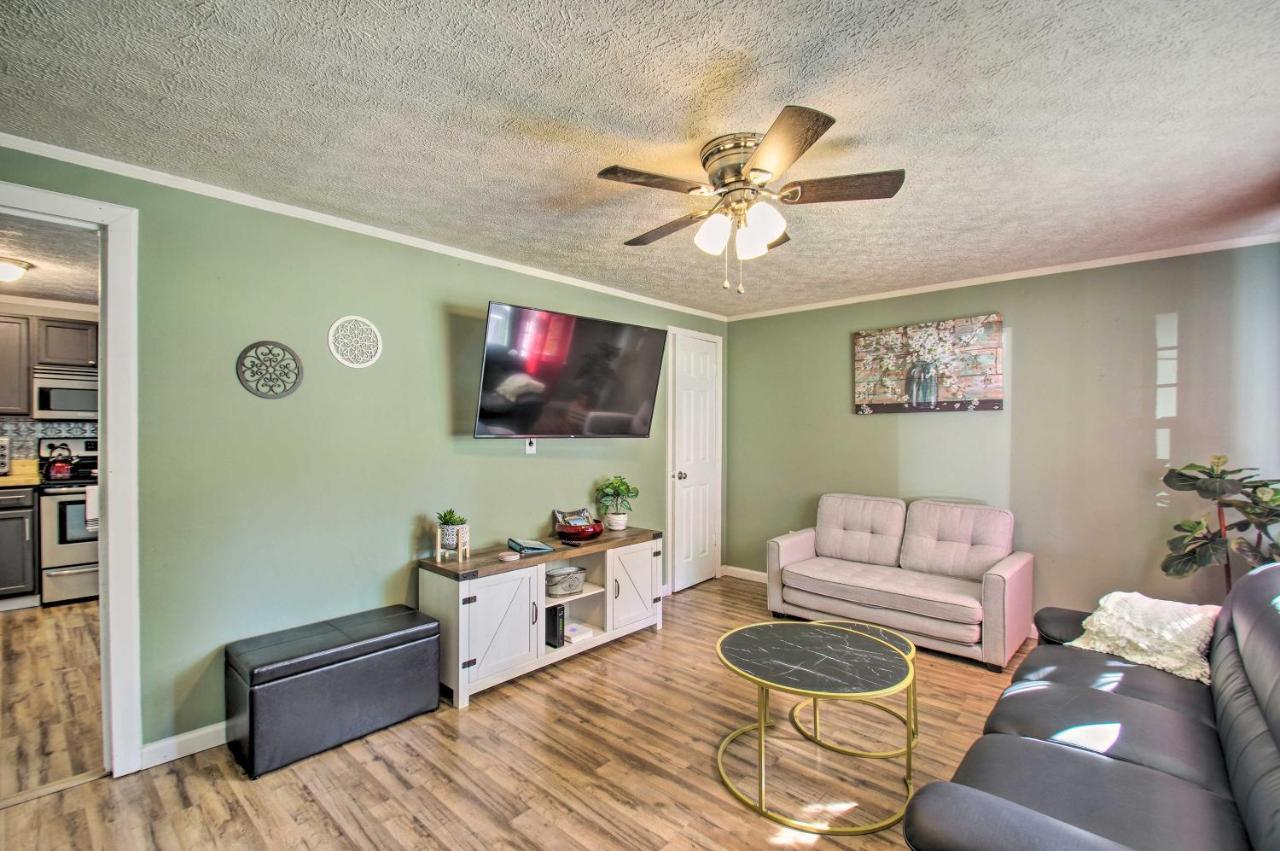 Dog-Friendly Fayetteville Home With Hot Tub! Exterior foto